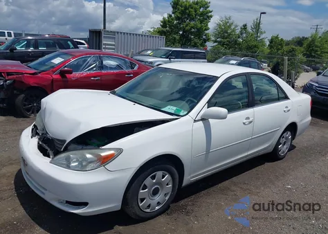 2002 Toyota Camry Le/Xle/Se из США, поврежденный, VIN JTDBE32K520035985
